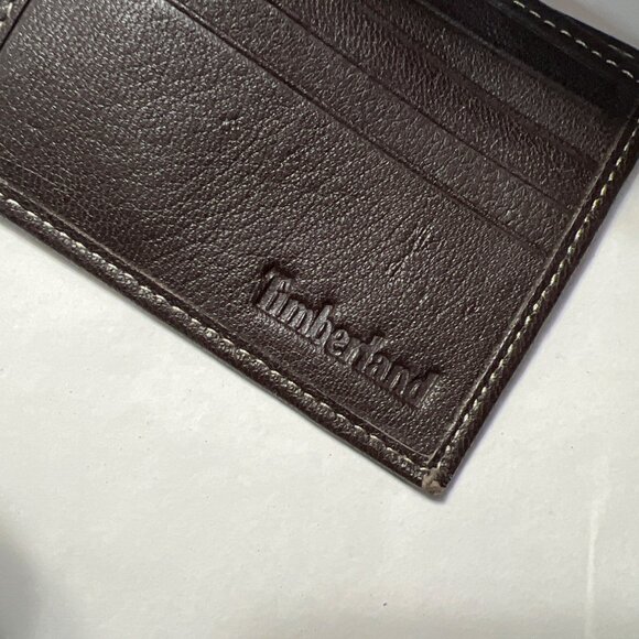 Timberland Genuine Leather Bi-Fold Wallet - Picture 4 of 7